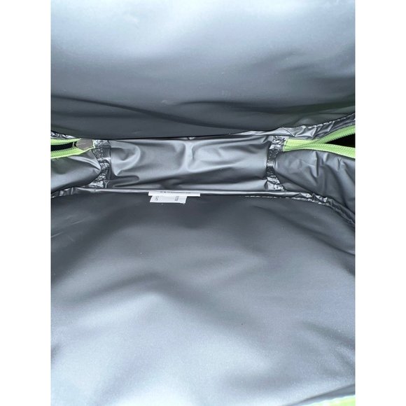 (3 for 45)All Over Print Thermos Insulated Antimicrobial Lunch Box - Picture 7 of 13